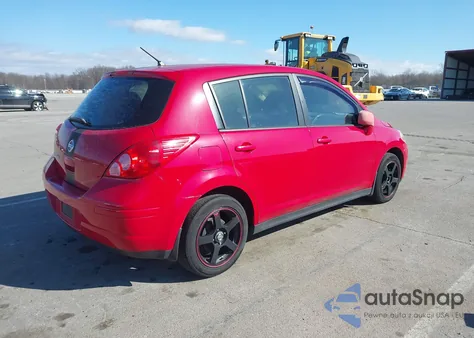 2011 Nissan Versa 1.8S z USA, uszkodzony, nr VIN 3N1BC1CPXBL515921